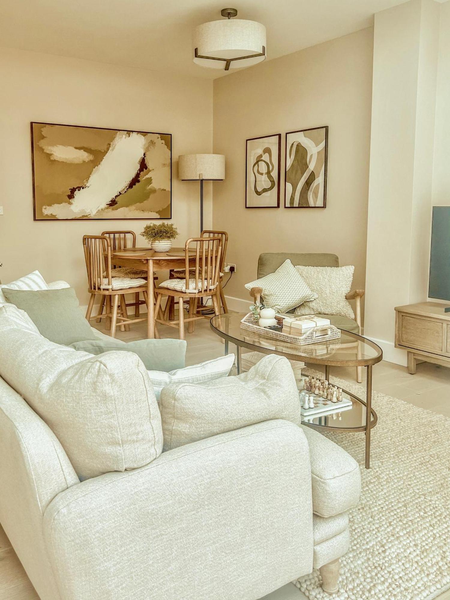 Stylish 3bd Townhouse In * Винчестер