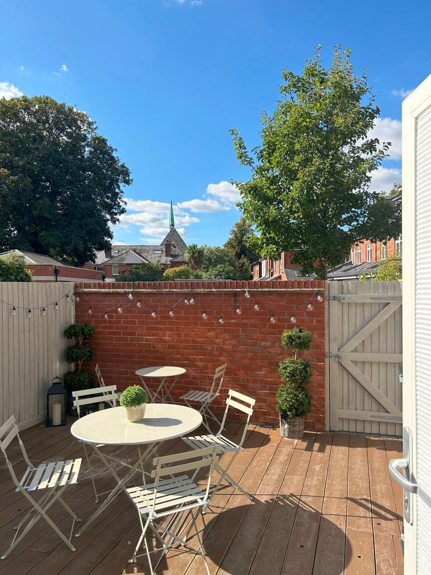 Stylish 3bd Townhouse In *